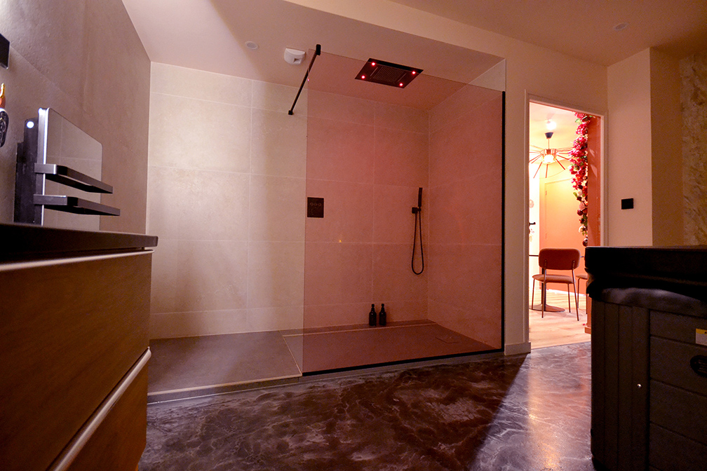 Espace de la suite
